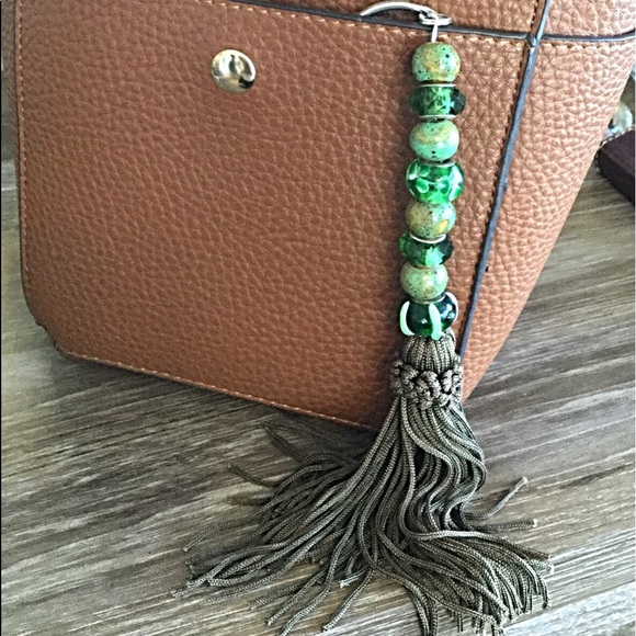 FINAL…Irish Green Key Chain.  Luck of Irish - Picture 2 of 8